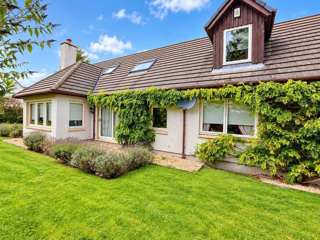 Property photo 2 of 30