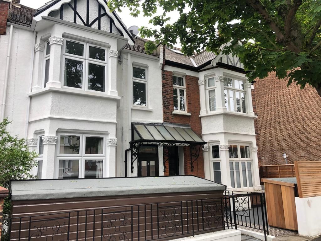 Property photo 1 of 7 2 Bedroom Flat In Acton