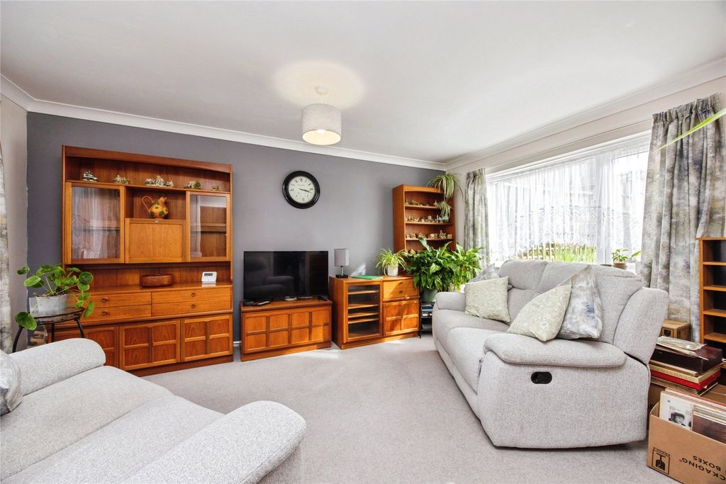 Property photo 3 of 16 Picture No. 05