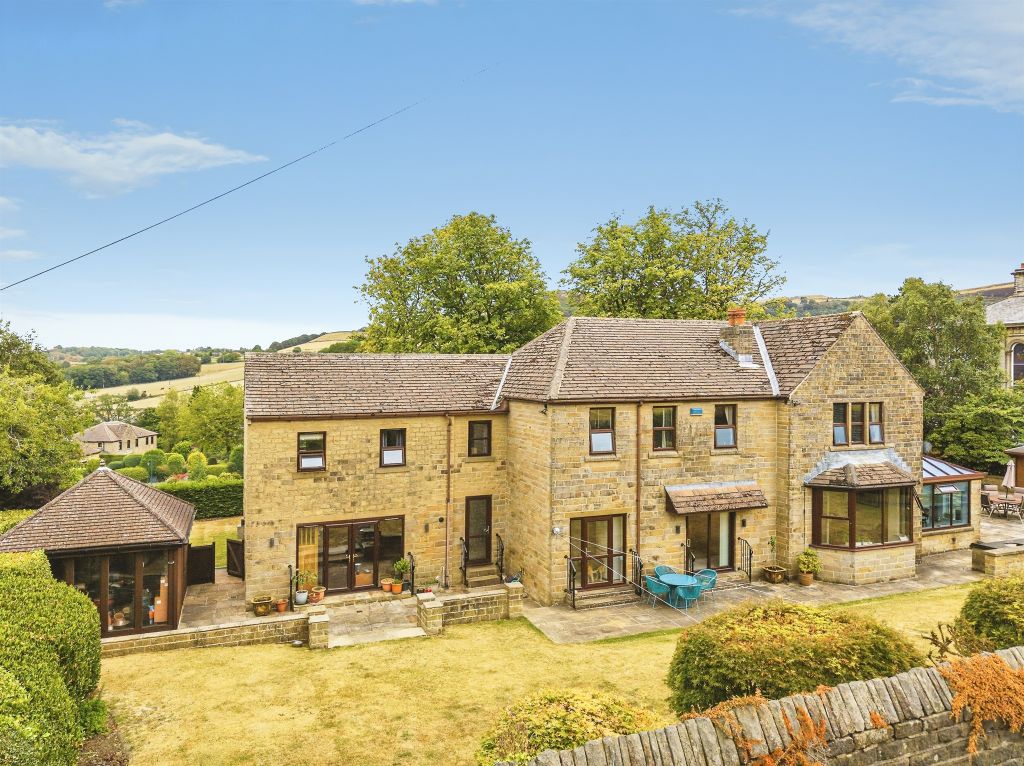 Property photo 1 of 34