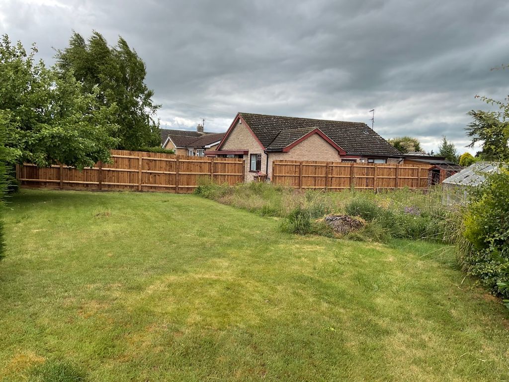 Property photo 1 of 5