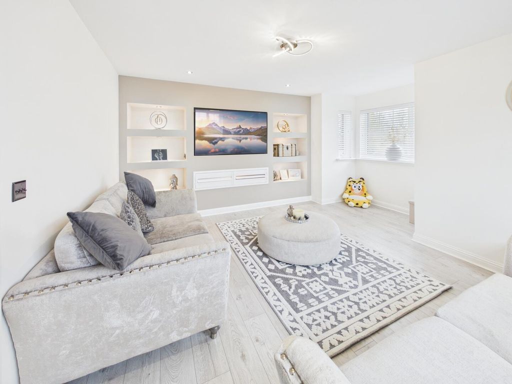 Property photo 2 of 29 Living Room