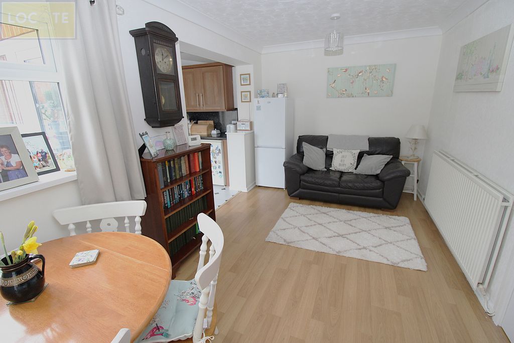 Property photo 3 of 16 Img_8729.Jpg