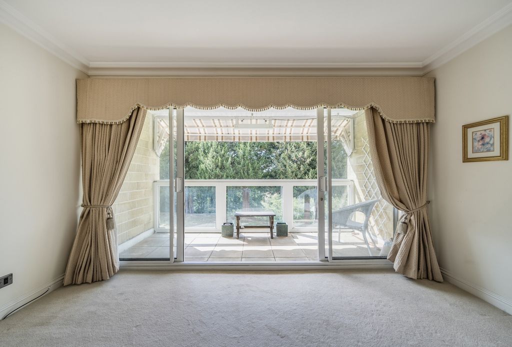 Property photo 3 of 17 1344797-9-68A7333...