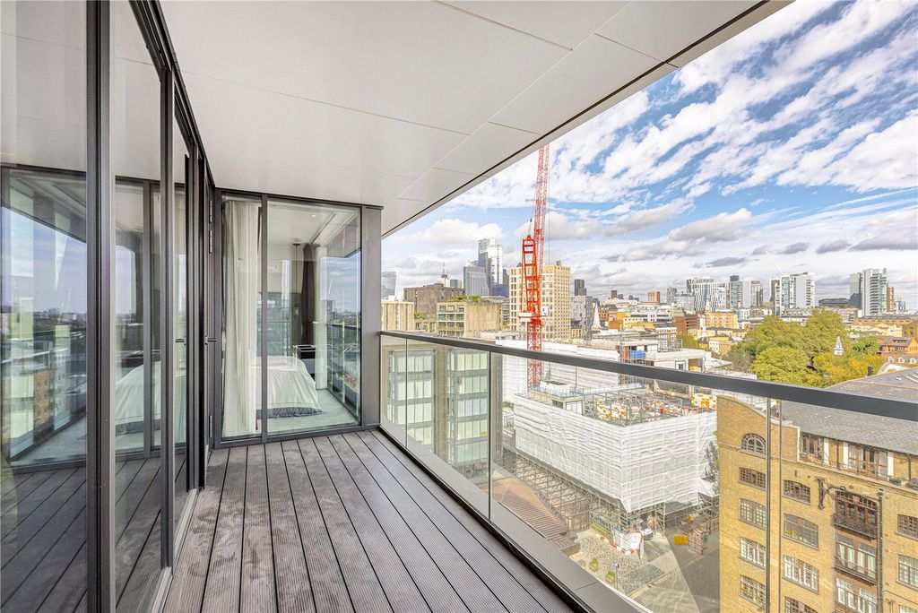 Property photo 2 of 30 Balcony