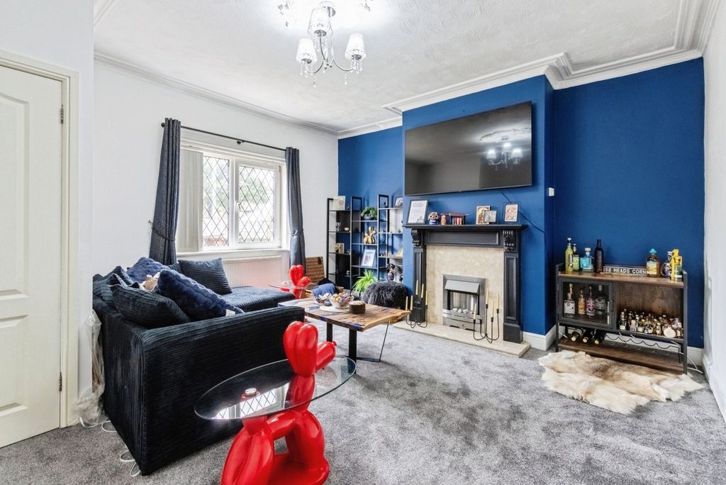 Property photo 2 of 14 Pbox-Img.Jpg