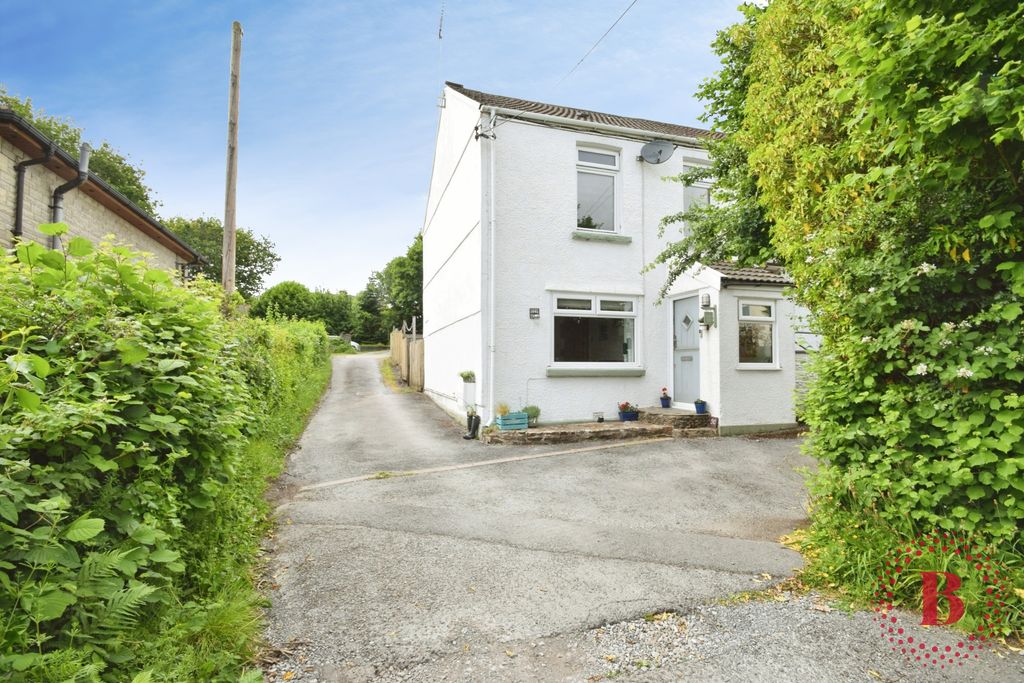 Property photo 1 of 27
