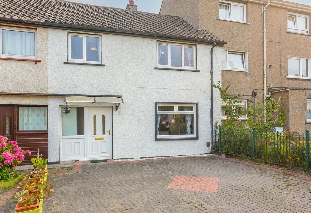 Property photo 1 of 30