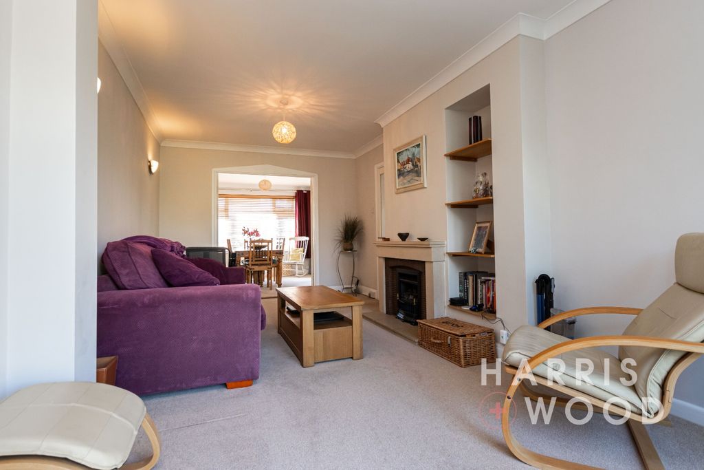 Property photo 3 of 22 4183563