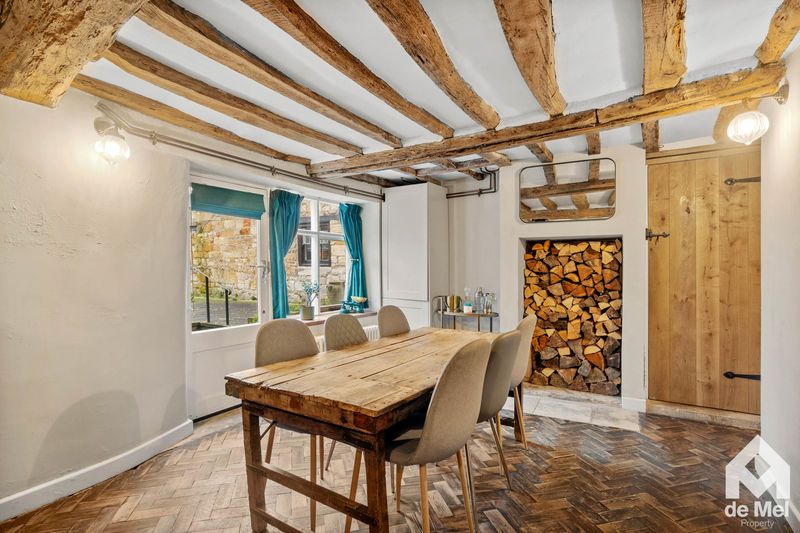 Property photo 3 of 16 Photo 12