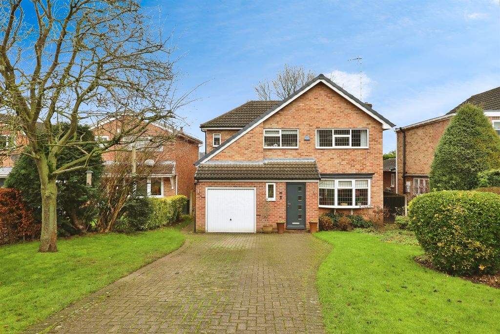 Property photo 1 of 20