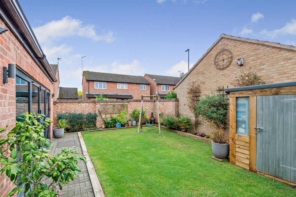 Property photo 3 of 17