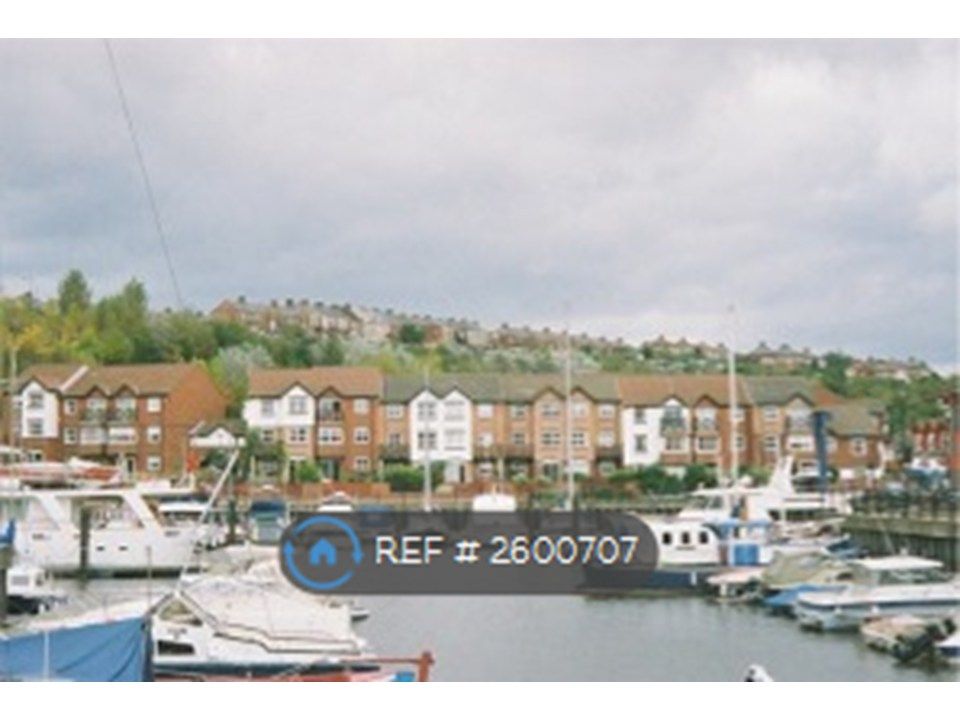 Property photo 2 of 6 St Peters Basin