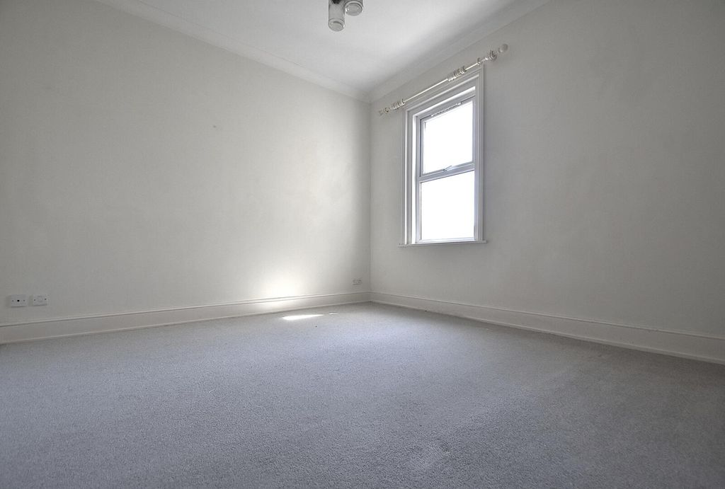 Additional image 7 of 3 bed property to rentAvenue Road, Shanklin PO37