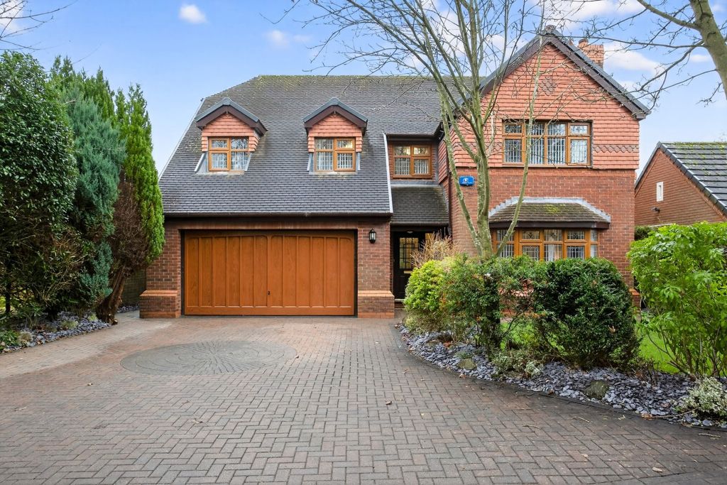 Property photo 1 of 25