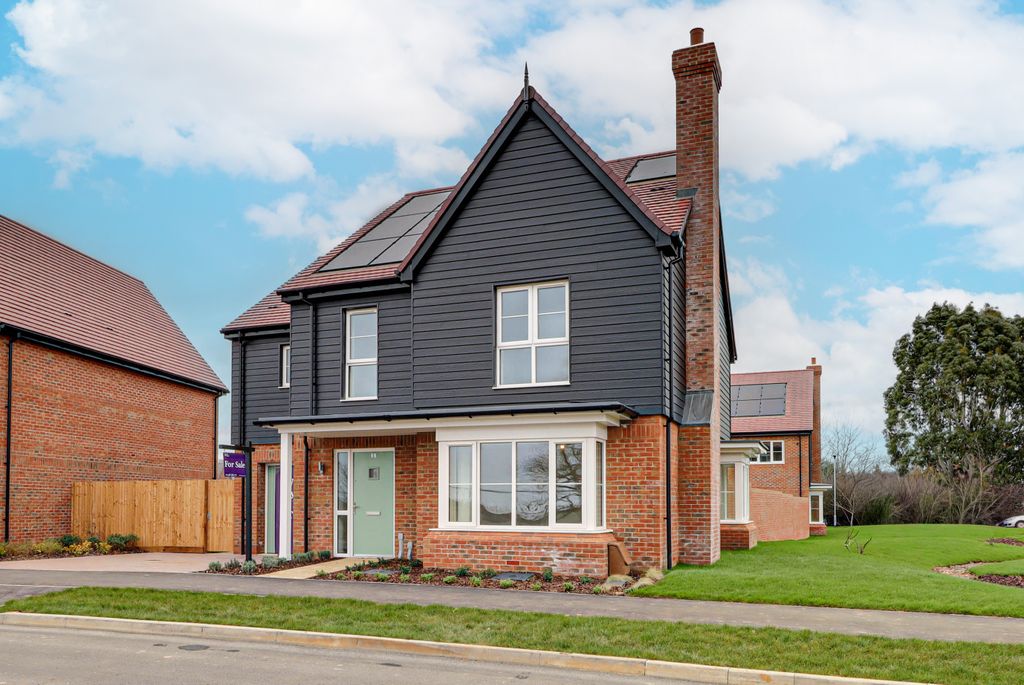 Property photo 1 of 15 The Daly