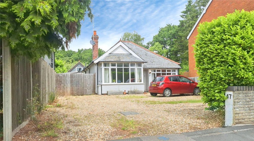 Property photo 1 of 25 Picture No. 33