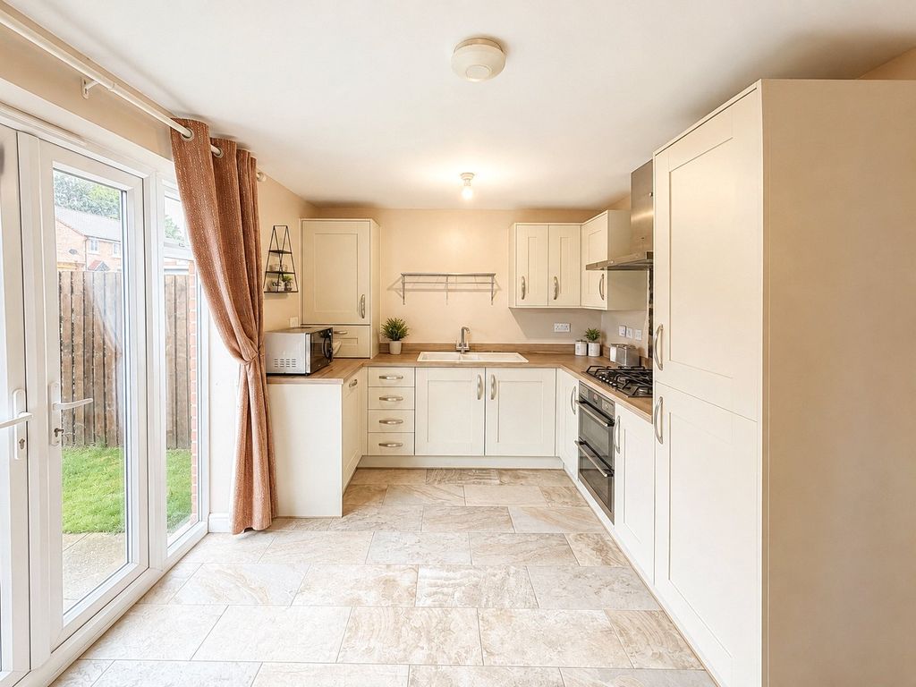 Property photo 2 of 16 Picture No. 04