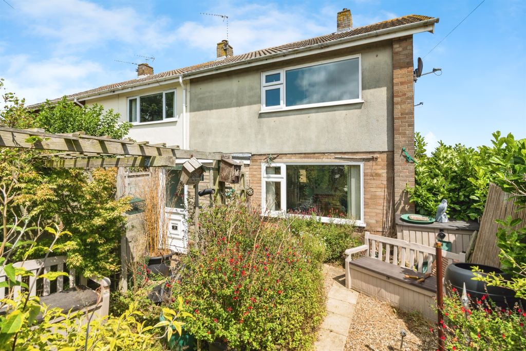 Property photo 1 of 16
