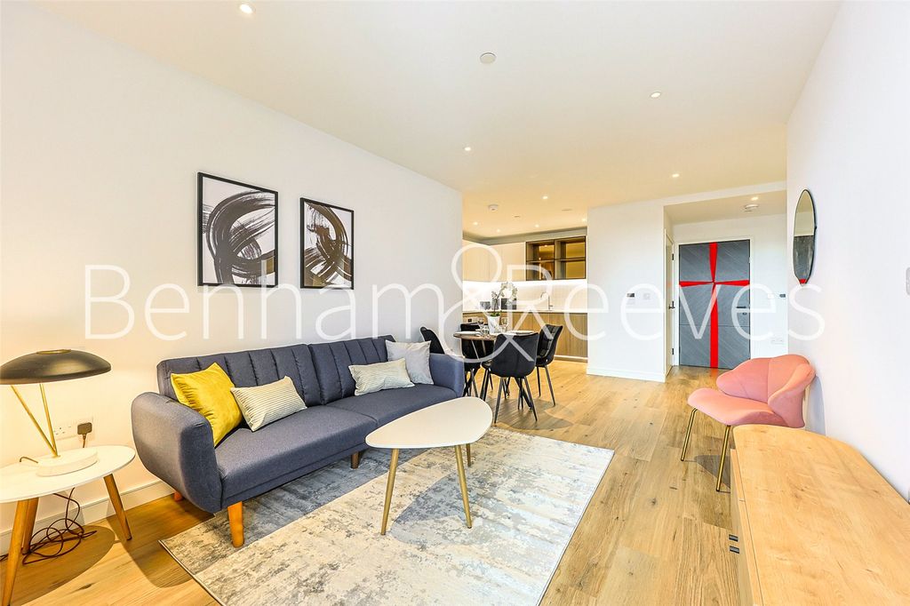 Property photo 1 of 14 Picture No. 01