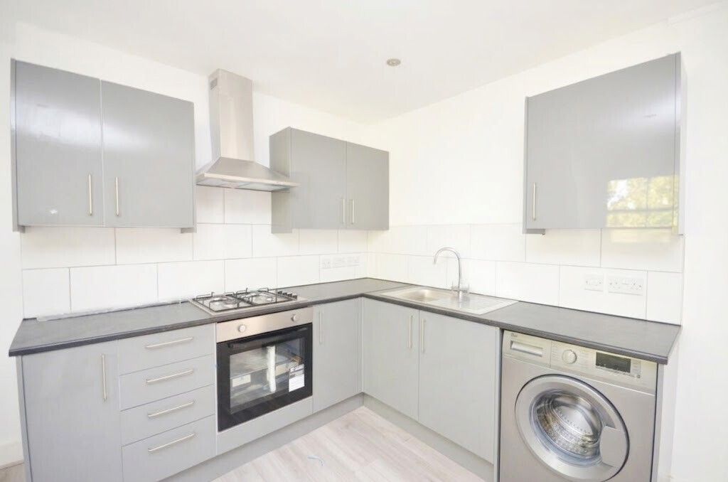 Property photo 1 of 16 c11990c4-38Ca-4474-9