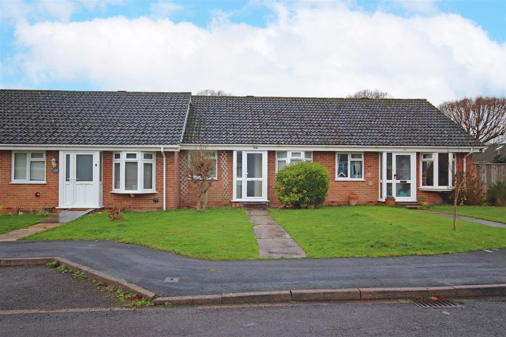 Property photo 1 of 9 Front.Jpg