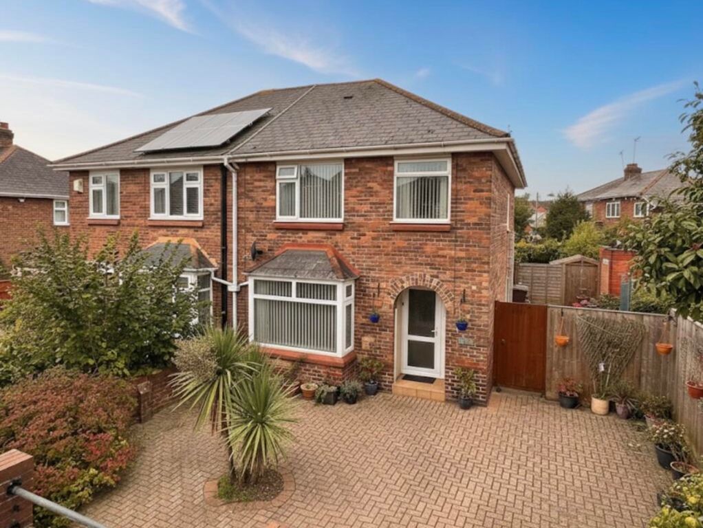 Property photo 1 of 20 Photo 2