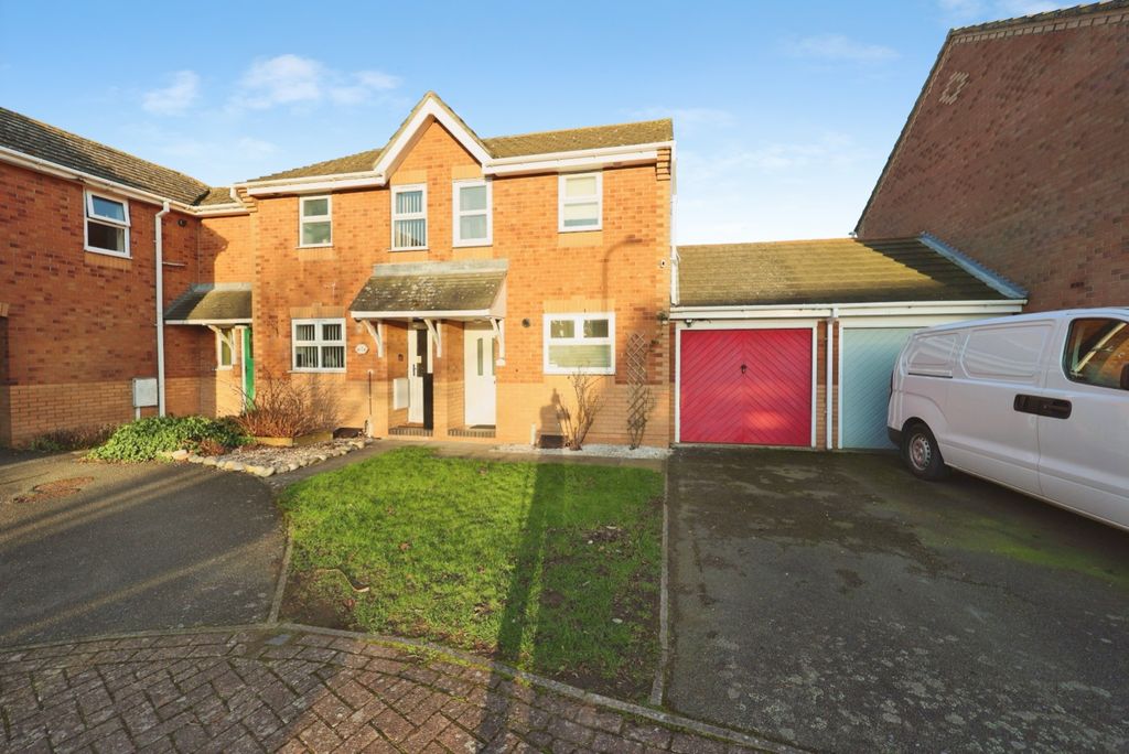 Property photo 1 of 18 4449981