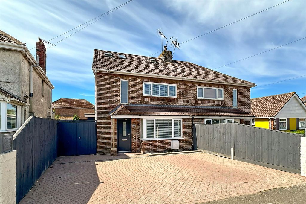 Property photo 1 of 23 Picture No. 21