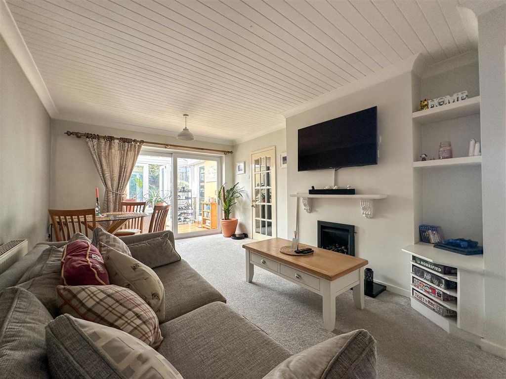 Property photo 2 of 15 Img_3239.Jpg