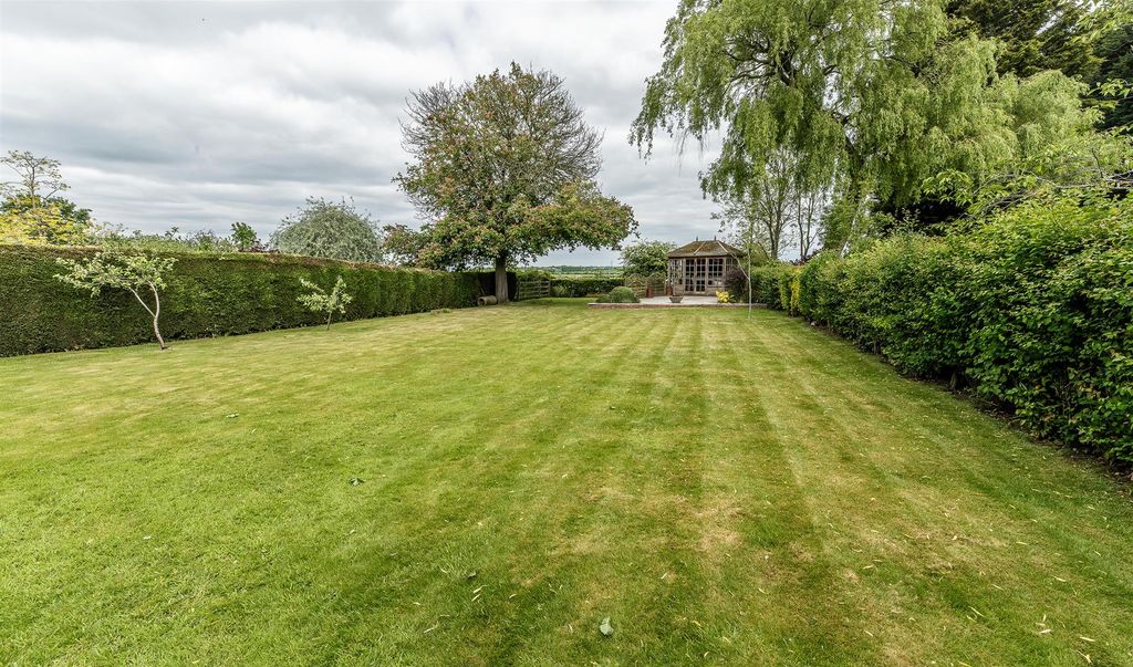 Additional image 25 of 5 bed detached house for saleNicker Hill, Keyworth NG12