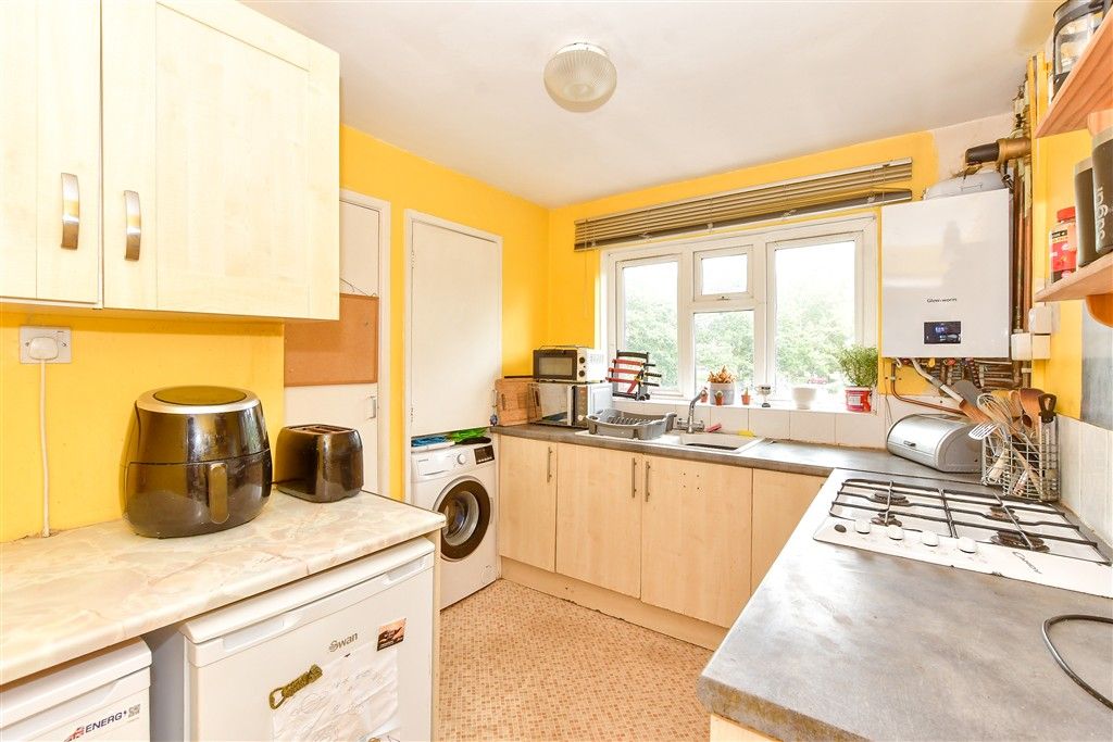 Property photo 2 of 13 Kitchen