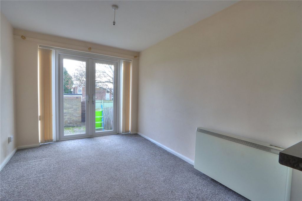 Property photo 3 of 12 Picture No. 04