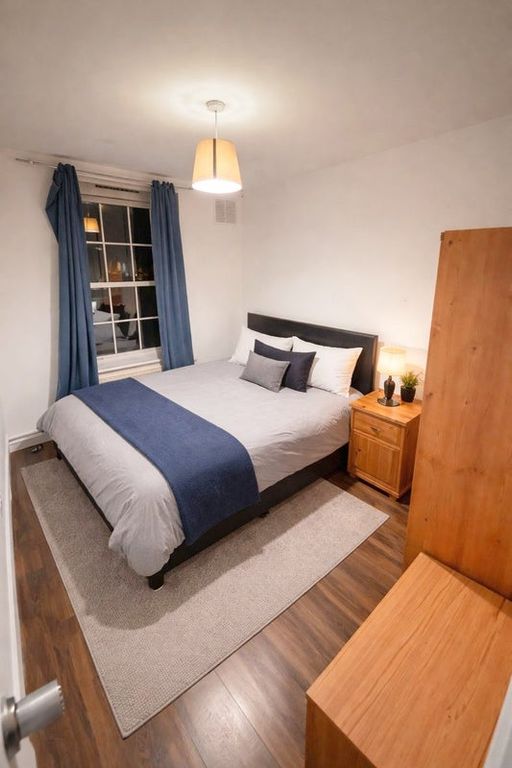 Property photo 1 of 5