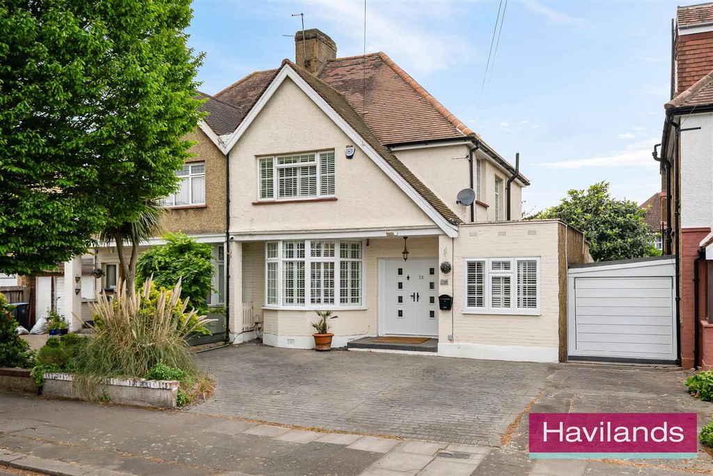 Property photo 1 of 22 Halstead Road-22.Jpg