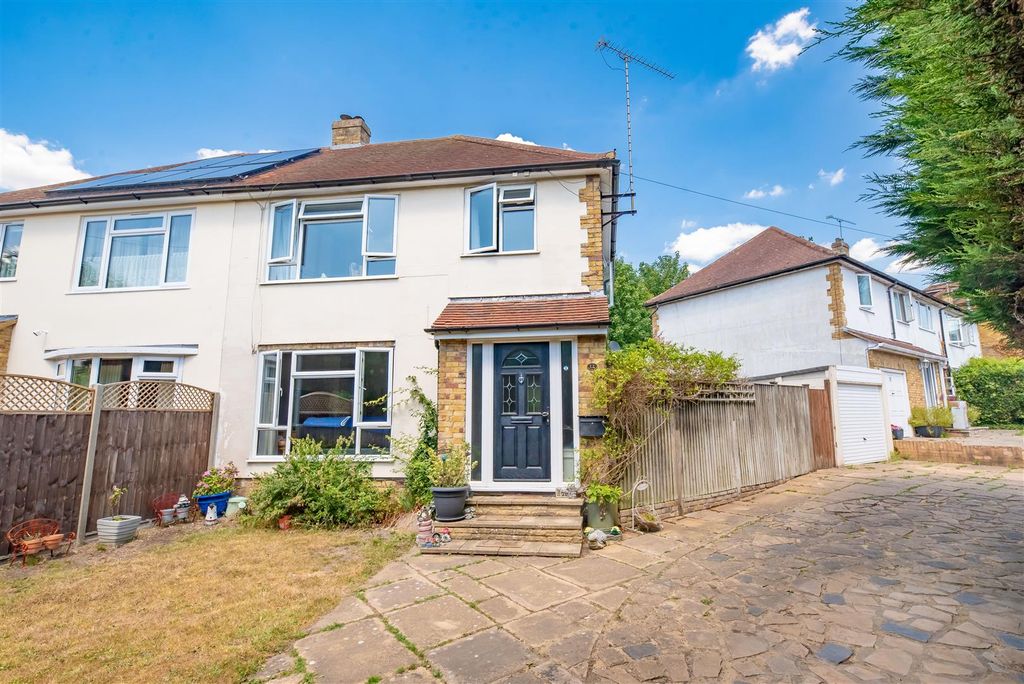 Property photo 1 of 15