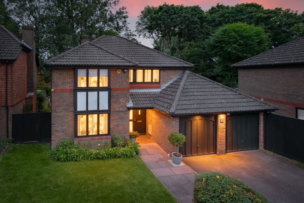 Property photo 1 of 24