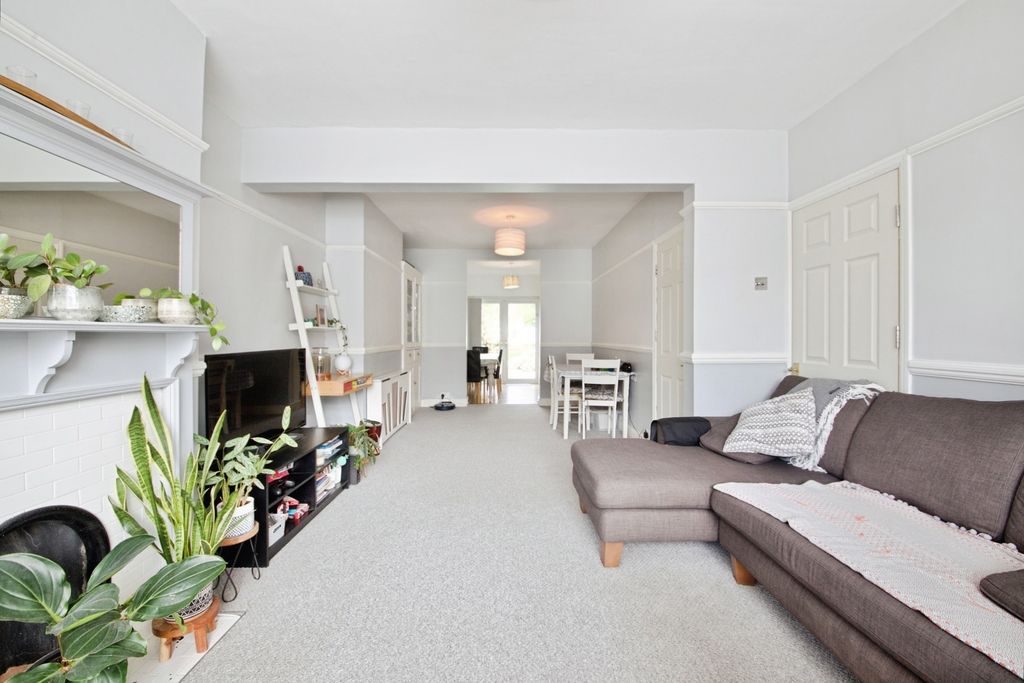 Property photo 2 of 19 Pbox-Img.Jpg