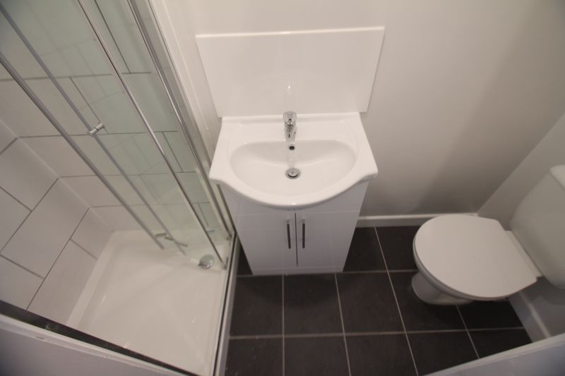 Property photo 3 of 5 Photo 4