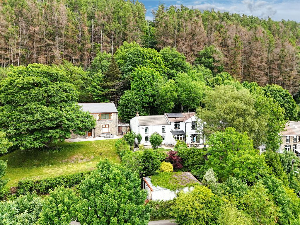 Additional image 16 of 3 bed semi-detached house for saleCefn Road Upper, Deri, Bargoed CF81
