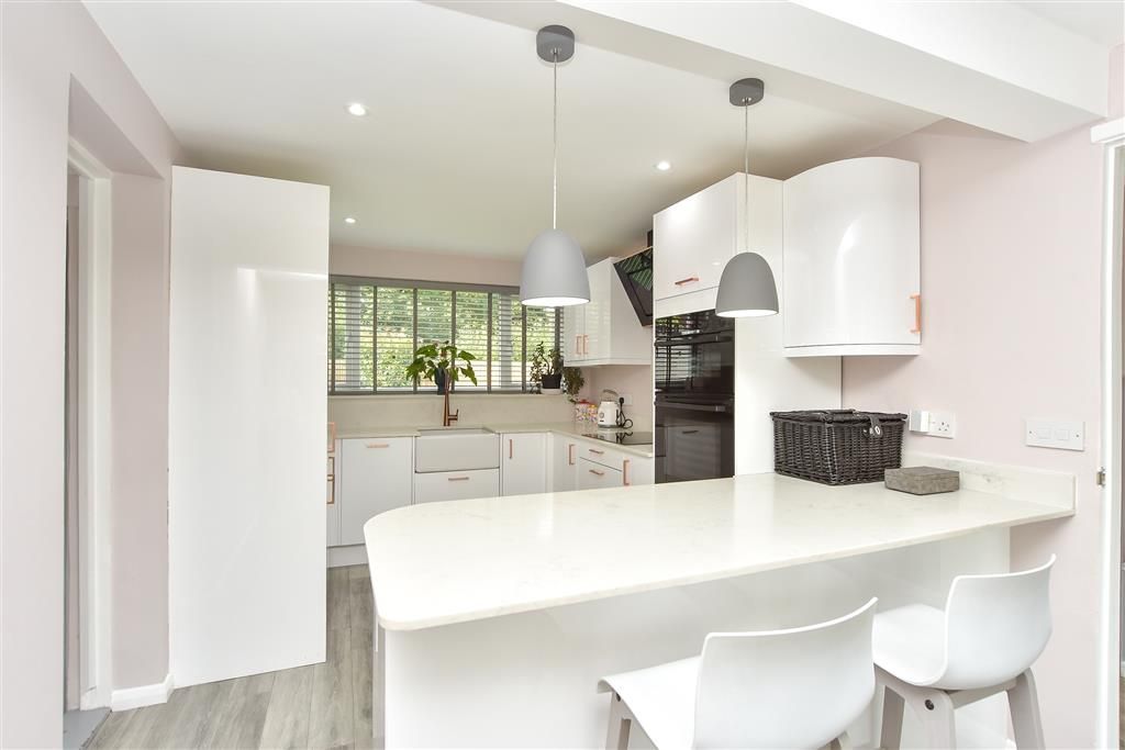 Property photo 3 of 14 Kitchen/Diner