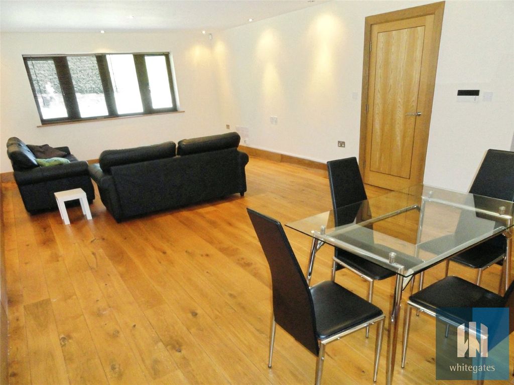 Property photo 3 of 15 Picture No. 22