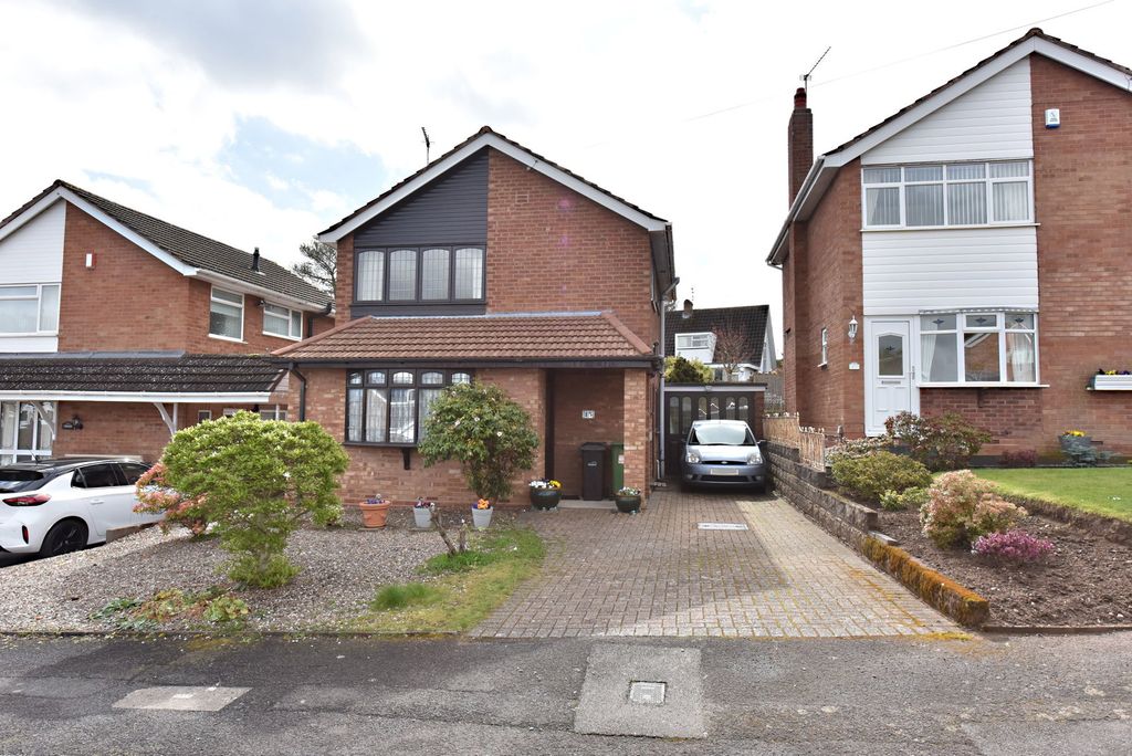 Property photo 1 of 16