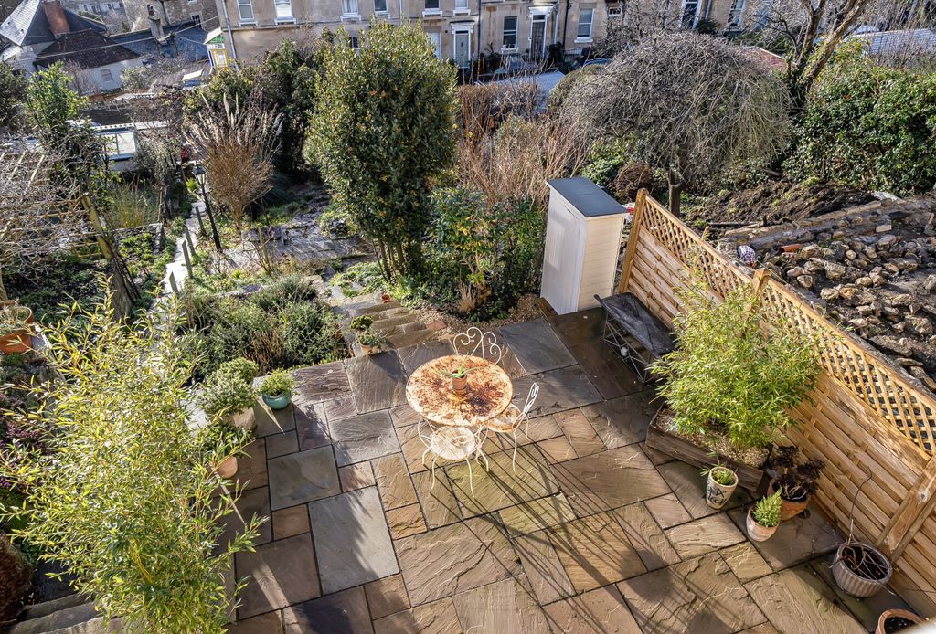 Property photo 2 of 19 South Facing Terrace