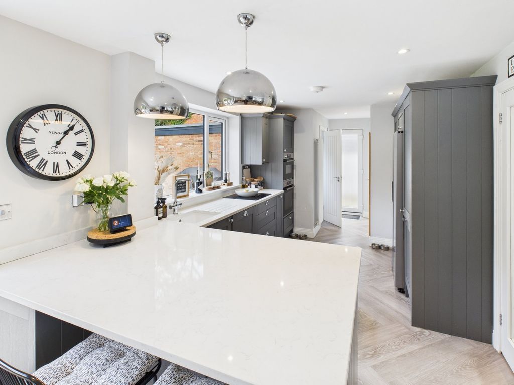 Property photo 3 of 15 Picture No. 10