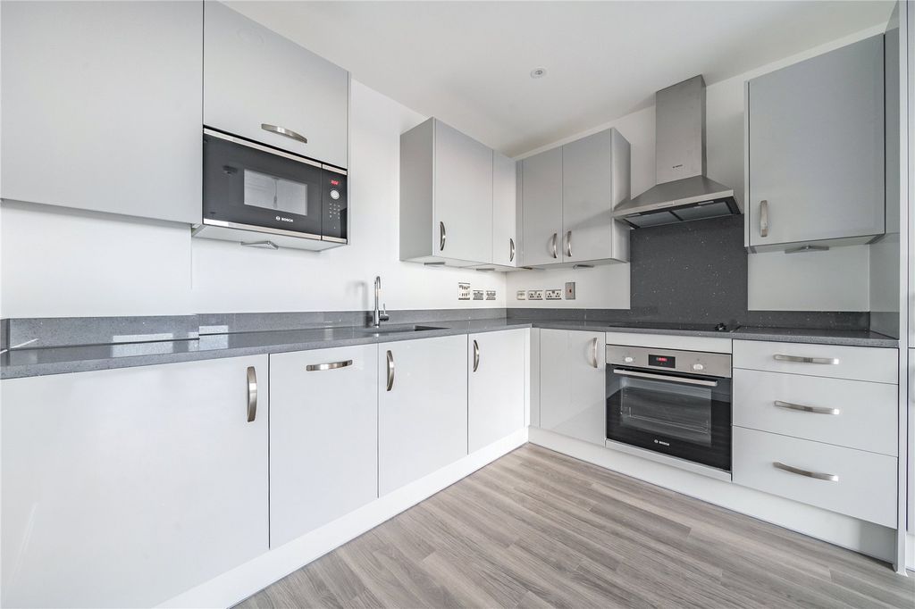 Property photo 3 of 9 Picture No. 19