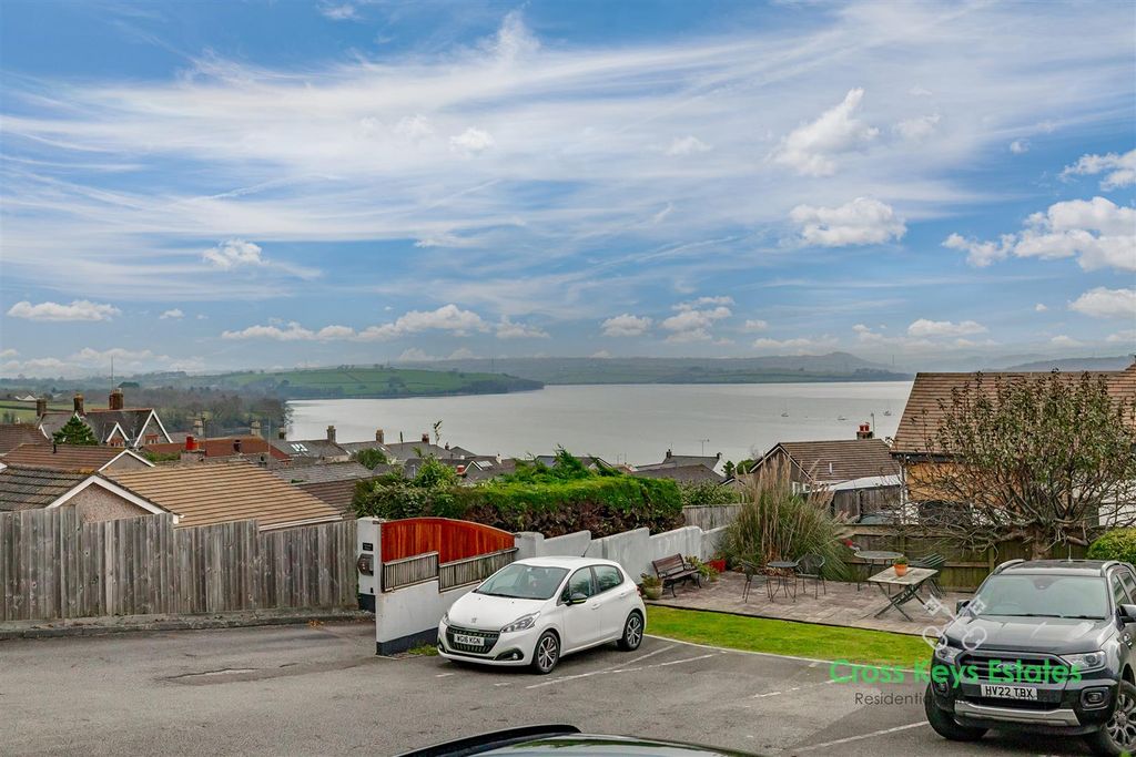 Property photo 1 of 24 Views & Outlook