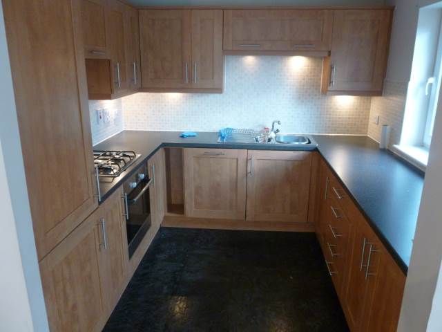 Property photo 3 of 7 Kitchen