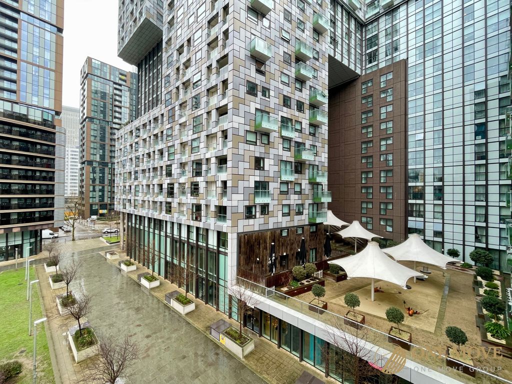 Property photo 3 of 12