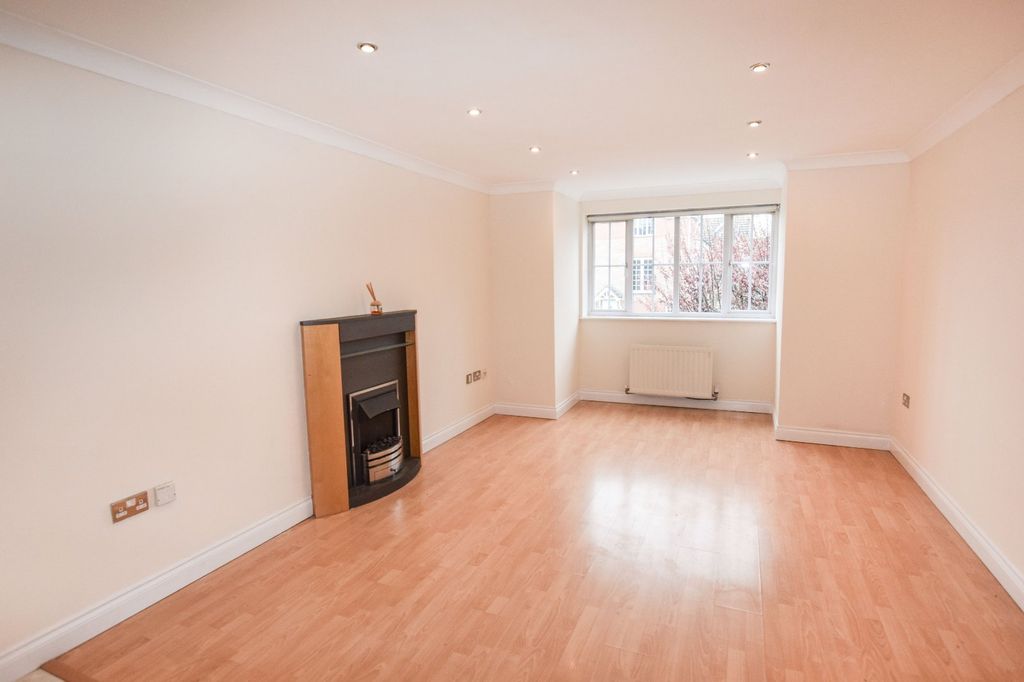 Property photo 3 of 15 Picture No. 09